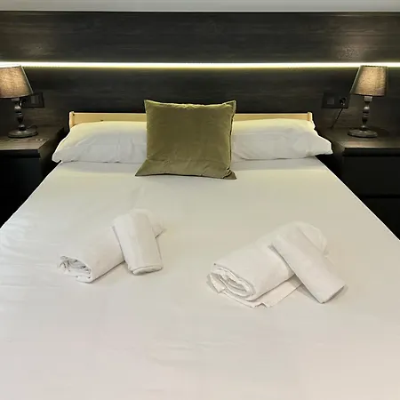 Apartamenticos El Tubo I Zaragoza Room photo