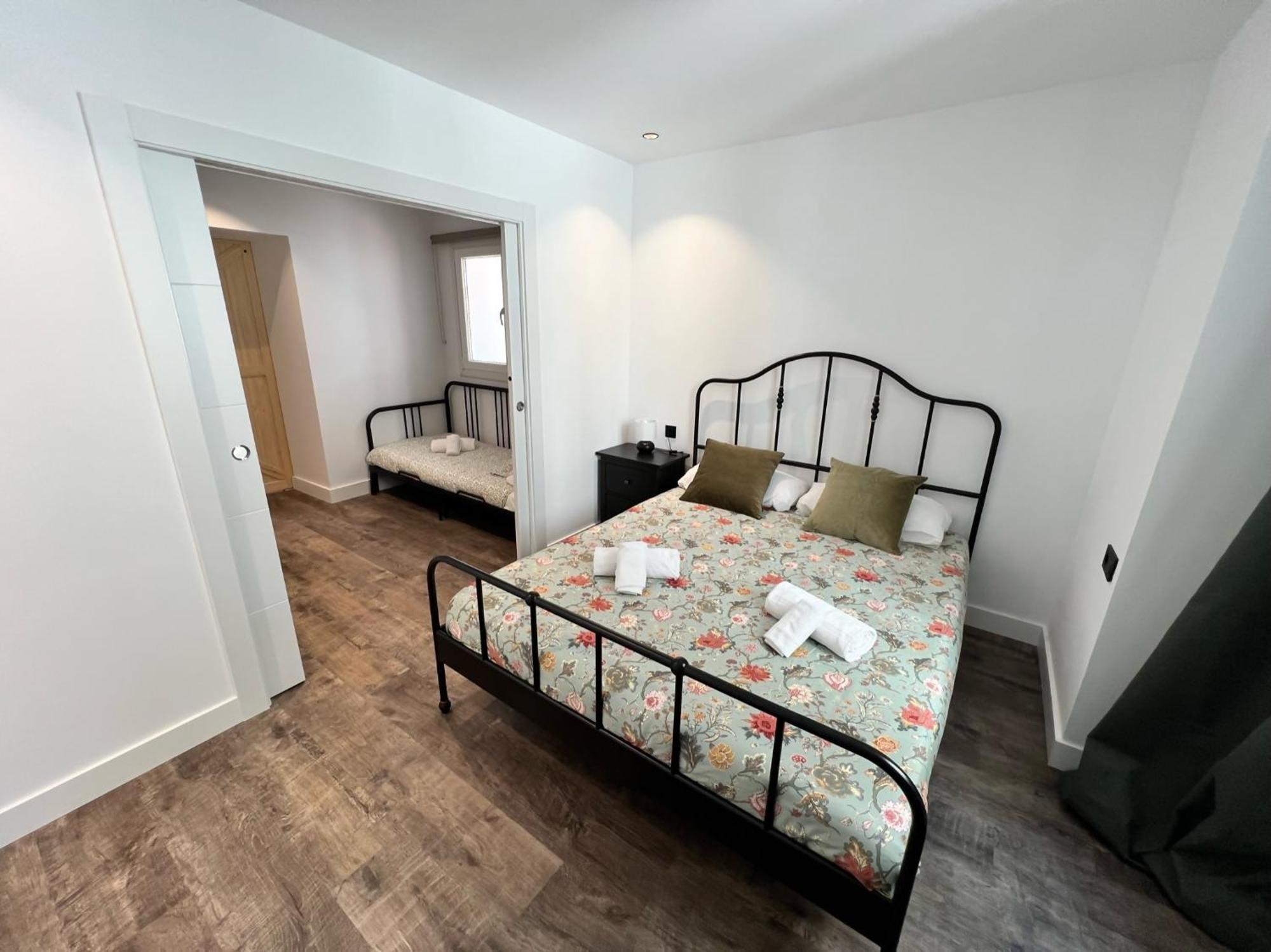 Apartment Apartamenticos El Tubo I Zaragoza